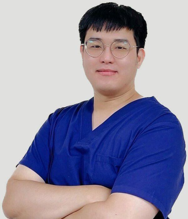 梁志謙 梁志謙治療師個人形象照