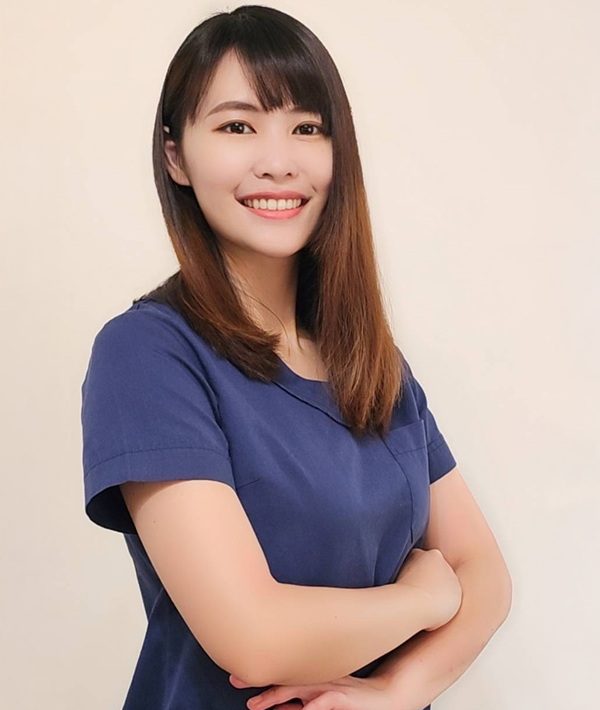 李郁琦治療師形象照